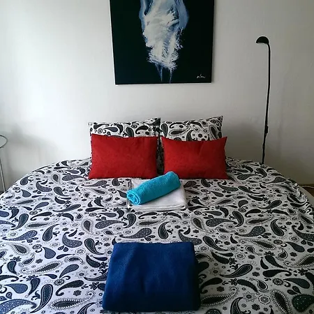 Love Nest Studio Apartment Budapest